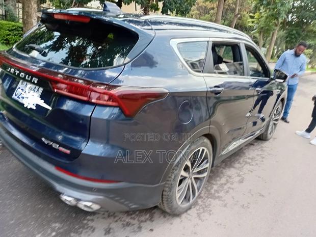 Jetour X70 Plus 2022 Blue