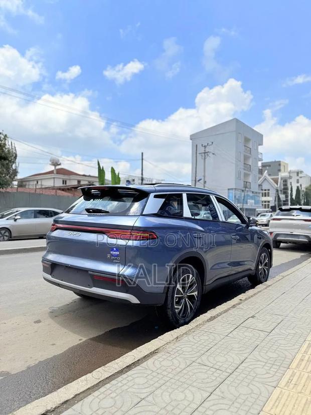 New BYD Song Pro DM-i 2025 Blue