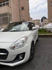 Suzuki Swift 2022 White for sale