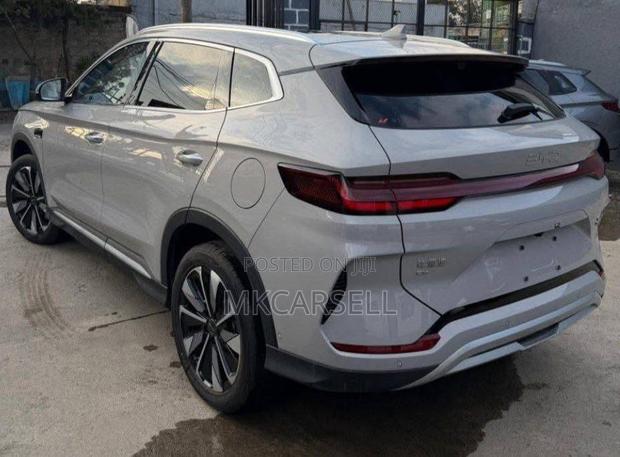 New BYD Song Plus 2025 Beige