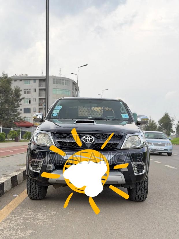 Toyota Hilux 2008 Black