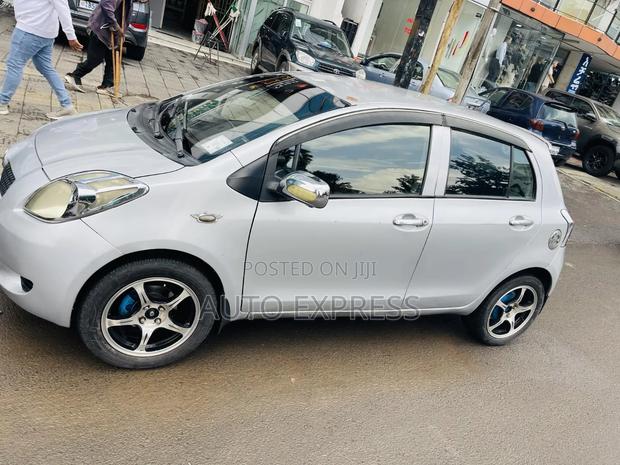 Toyota Yaris 2005 Silver