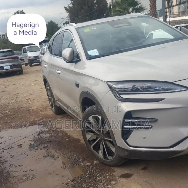 BYD Song Plus 2025 Ivory