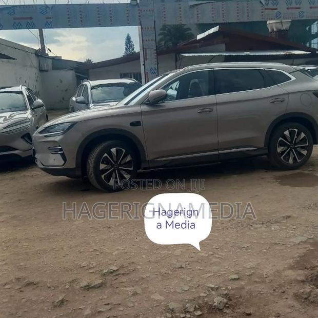 BYD Song Plus 2025 Ivory