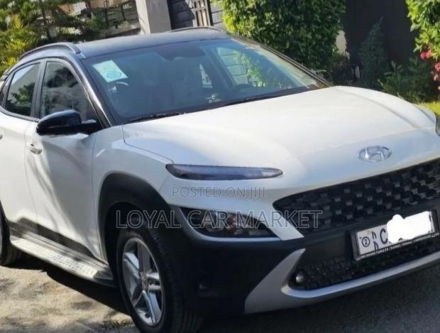 Hyundai Kona 2022 White