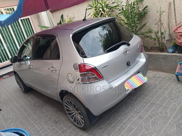 Toyota Yaris 2007 Silver