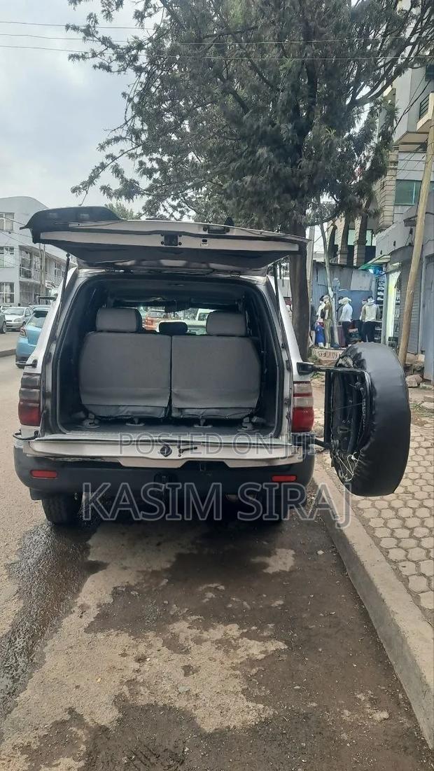 Toyota Land Cruiser 2005 Blue
