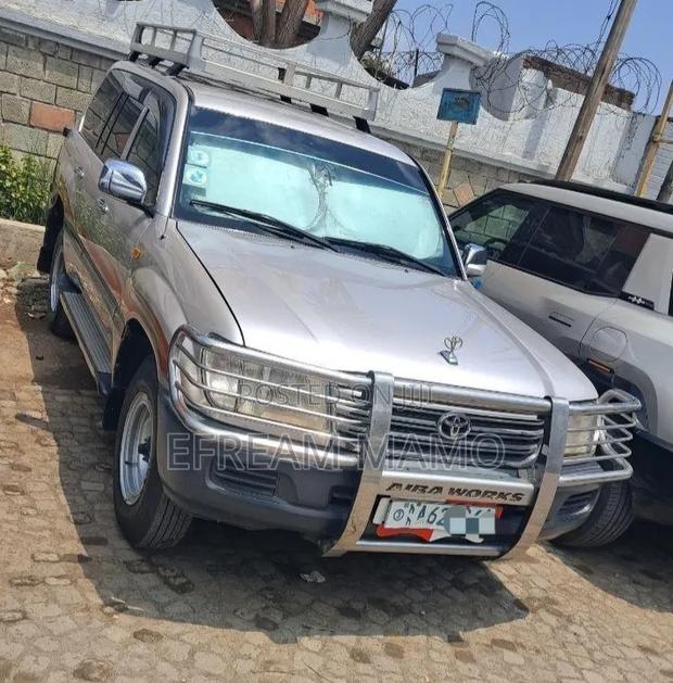 Toyota Land Cruiser 2006