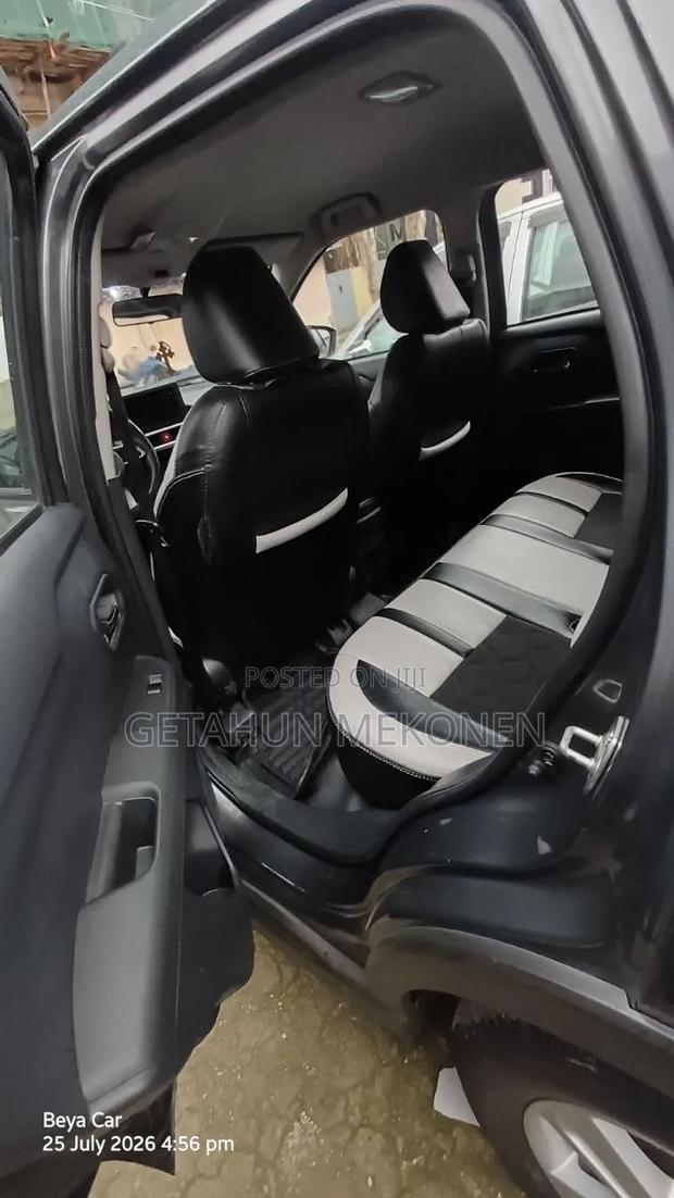 Toyota Raize 2023 Black