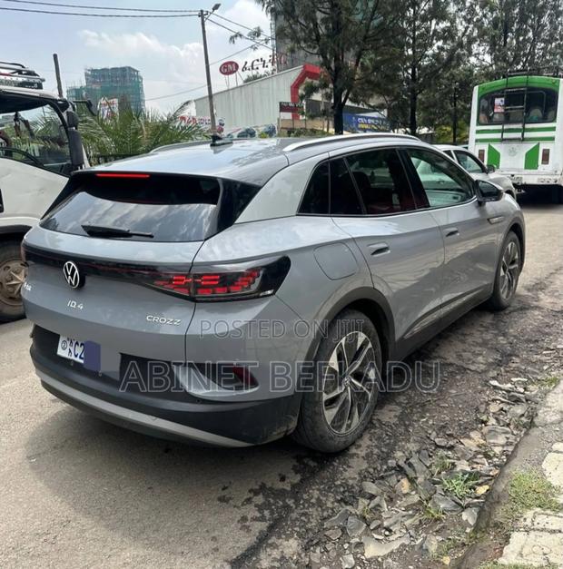 Volkswagen ID.4 2022 Gray