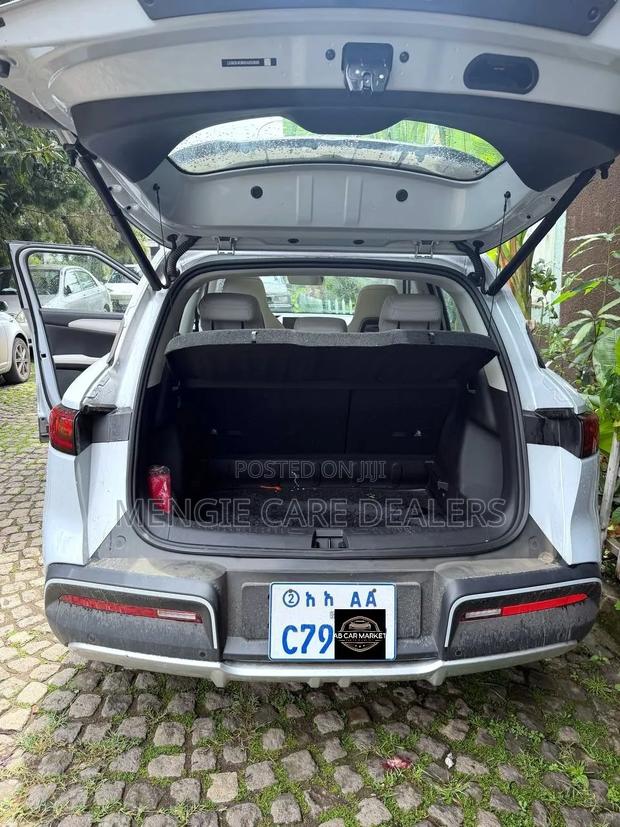 New BYD Yuan Up 2025 Silver