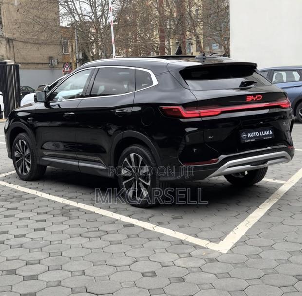 New BYD Song Plus 2025 Black