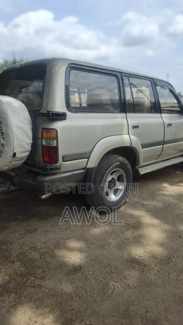 Toyota Land Cruiser 1992