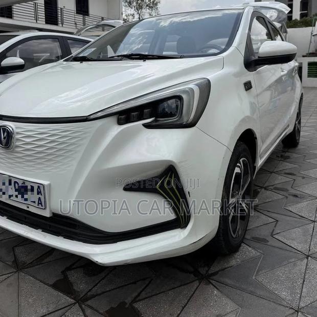 Changan BenBen E-Star 2023