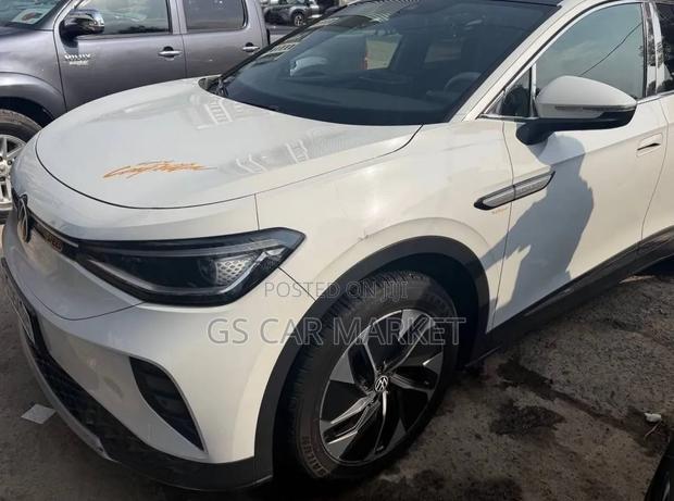 Volkswagen ID.4 Crozz 77 kWh RWD 2022 White