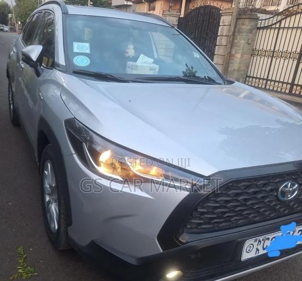Toyota Corolla Cross 2022 Silver
