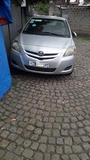 Toyota Yaris 2010 Silver for sale