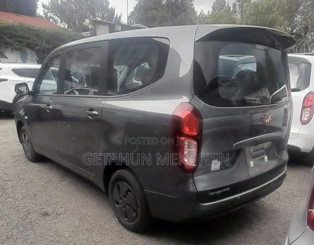 New Wuling Hongguang Plus 2025 Gray