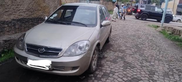 Lifan 520 2008 Gold