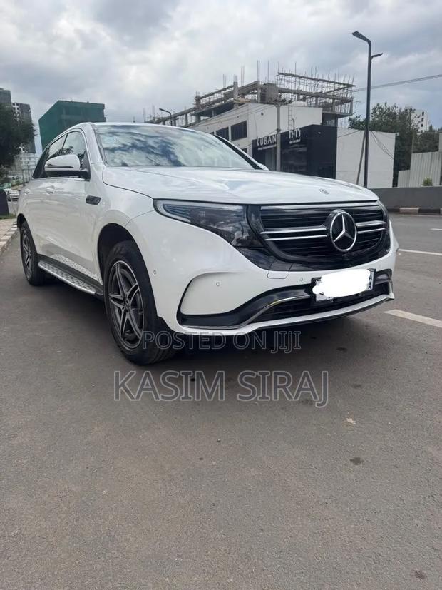 Mercedes-Benz EQC EQC400 4MATIC 2022 White