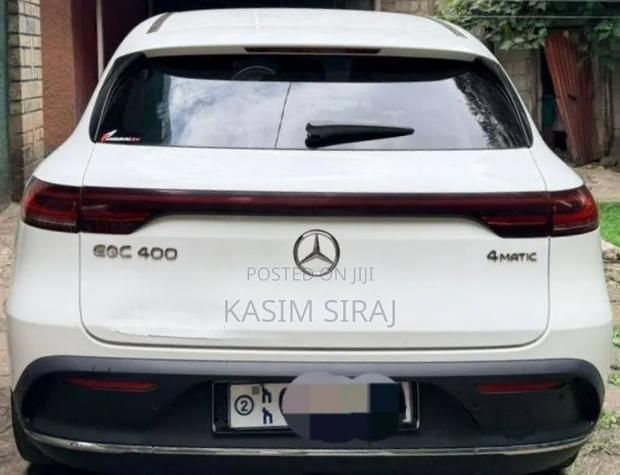 Mercedes-Benz EQC EQC400 4MATIC 2022 White