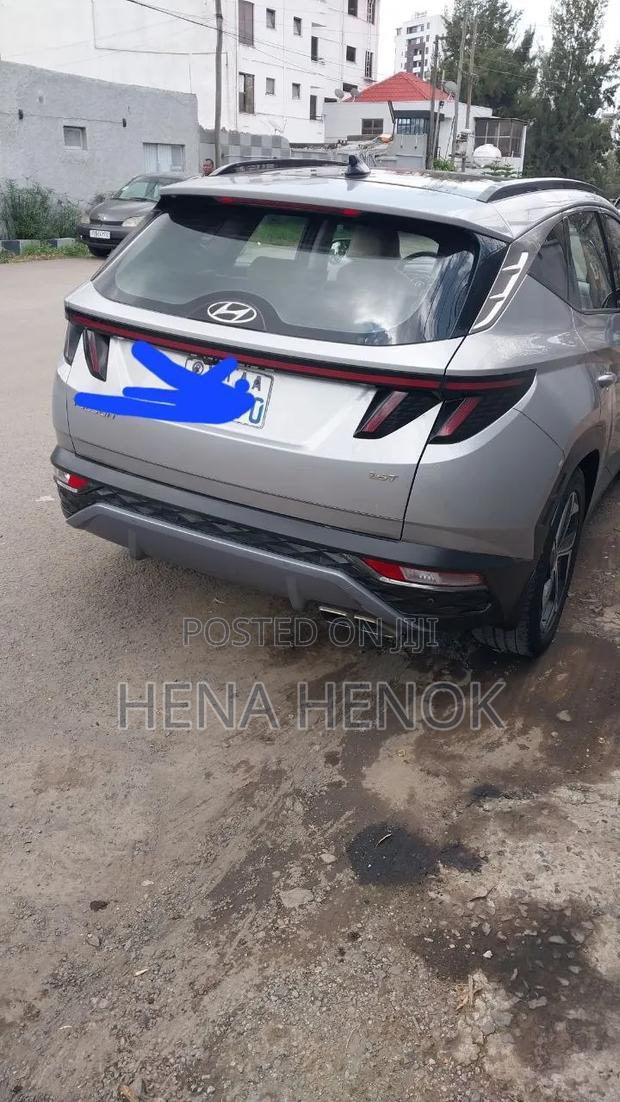 Hyundai Tucson 2021 Silver
