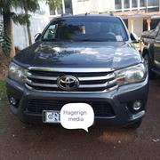Toyota Hilux 2017 Gray for sale