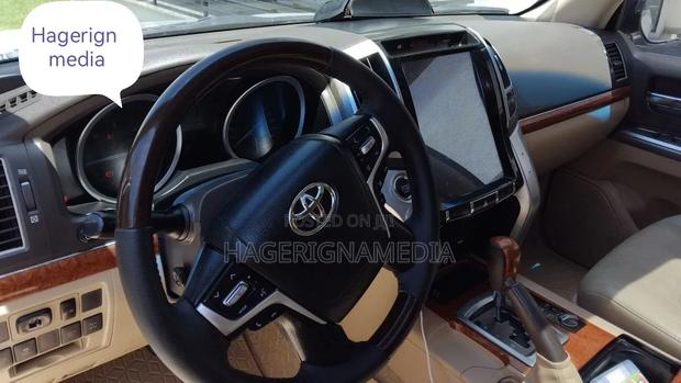 Toyota Land Cruiser 2015 Silver