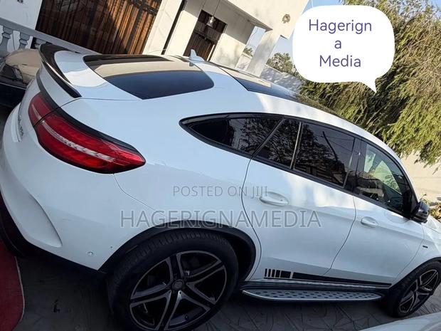 Mercedes-Benz GLE-Class 2017 White
