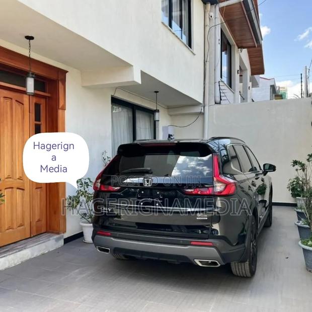 Honda CR-V Hybrid 2025 Black