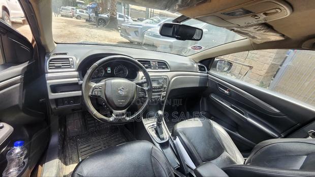 Suzuki Ciaz 2019 Brown
