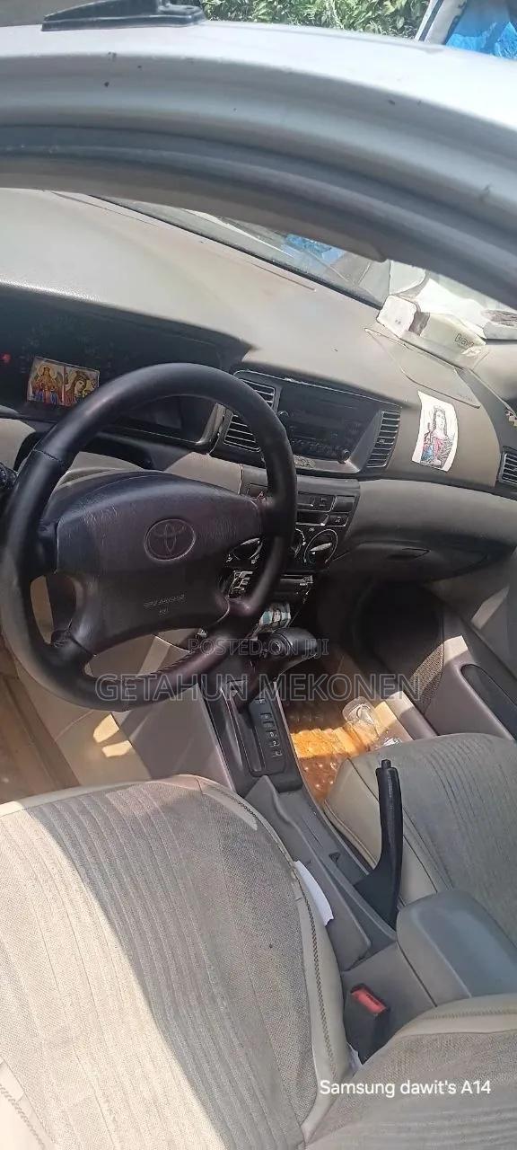 Toyota Corolla 2003 Silver