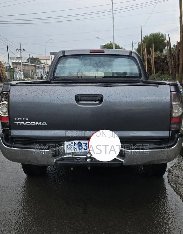 Toyota Tacoma 2012 Matt Black
