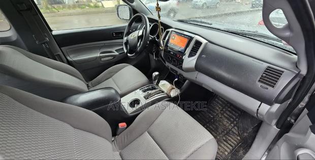 Toyota Tacoma 2012 Matt Black