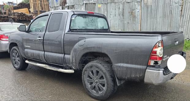 Toyota Tacoma 2012 Matt Black
