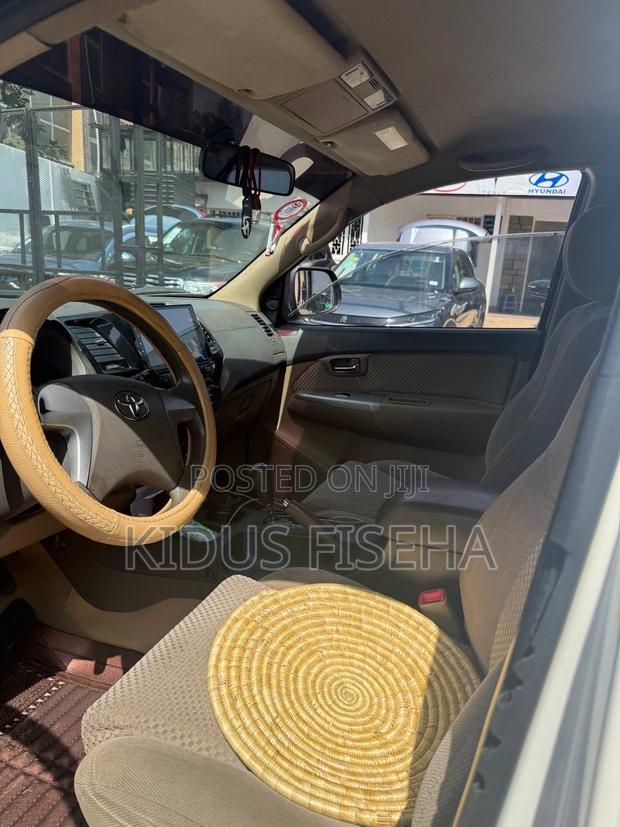 Toyota Fortuner 2012 White