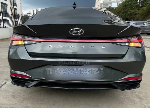 Hyundai Avante 2021 Gray