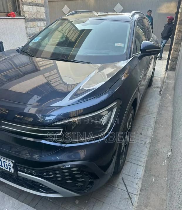 Volkswagen ID.6 2022 Black