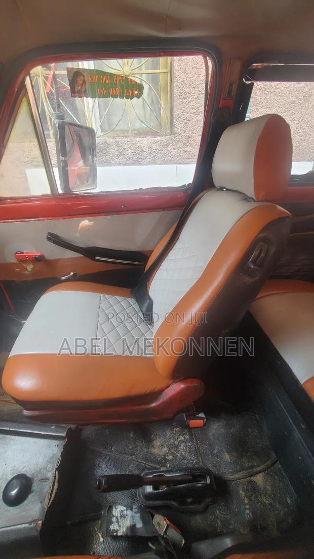 Lada 1600 1989 Red