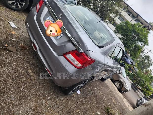Suzuki Dzire 2022 Brown