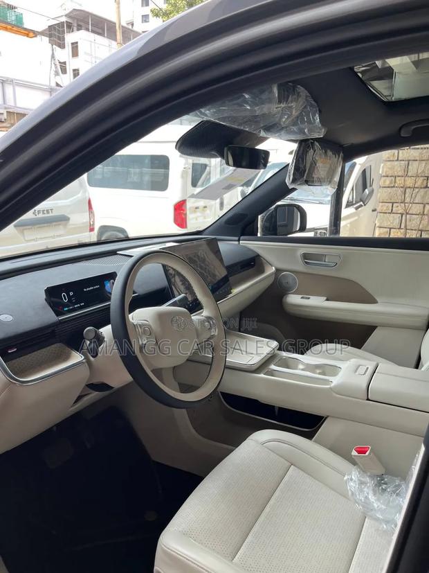 New Toyota bZ3 2025 Beige