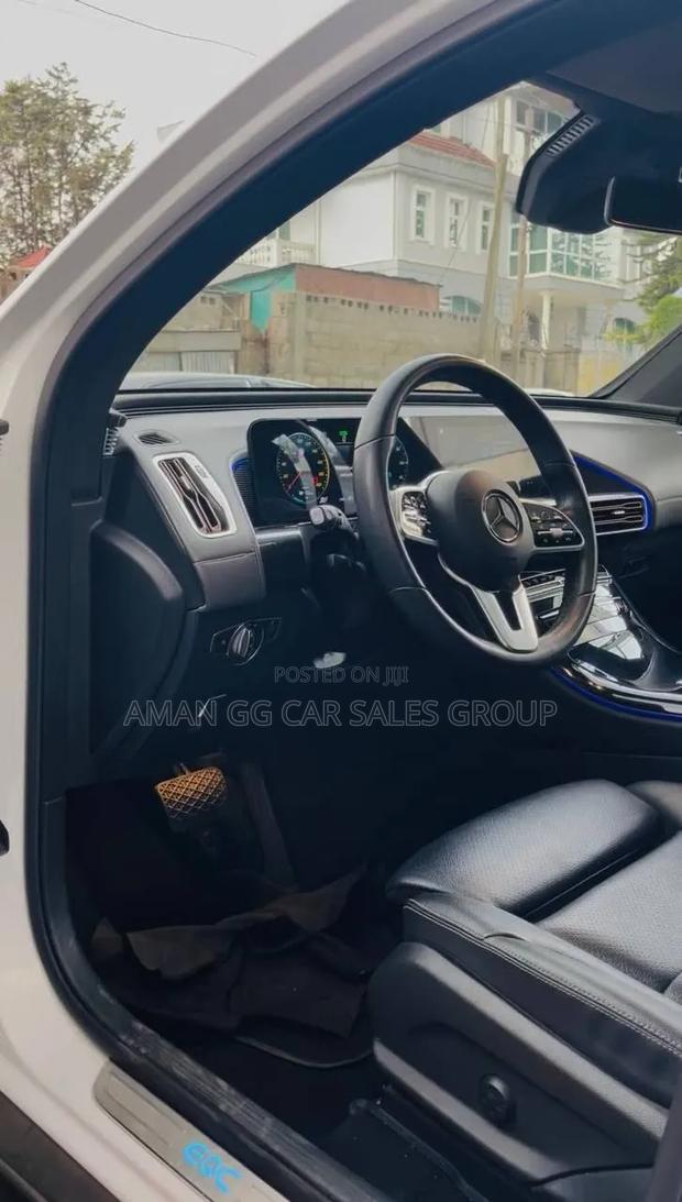 New Mercedes-Benz EQC EQC400 4MATIC 2023 White