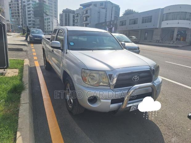 Toyota Tacoma 2007 Silver