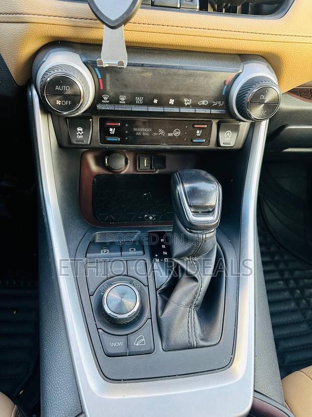 Toyota RAV4 2020 Black