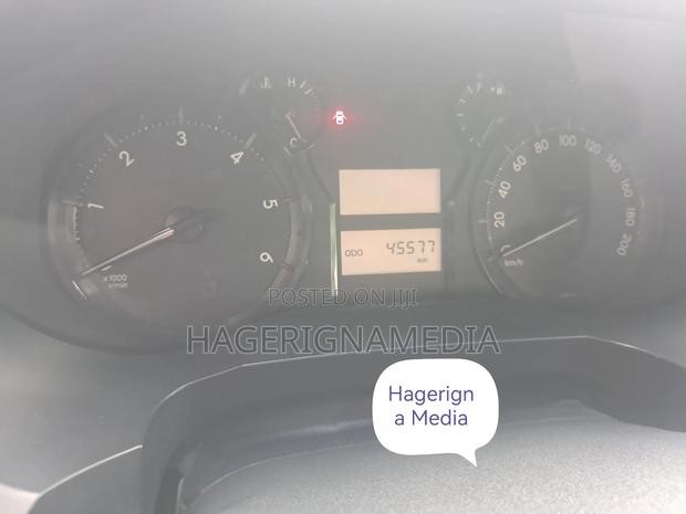 Toyota Land Cruiser Prado 2019 Gray