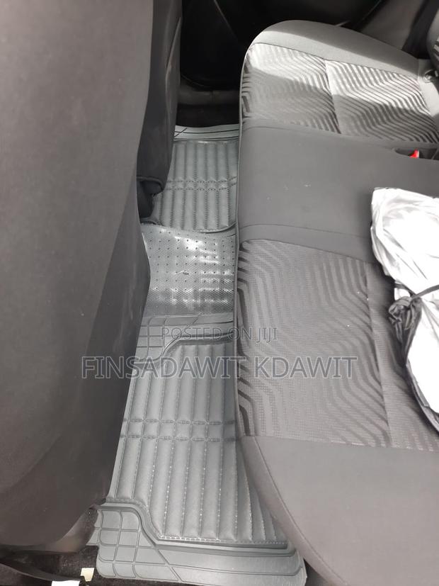 Suzuki Swift Sport 2022 Silver