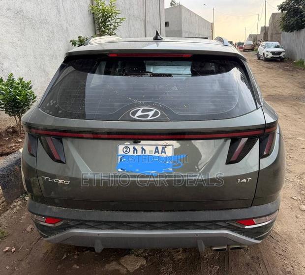 Hyundai Tucson 2022 Gray