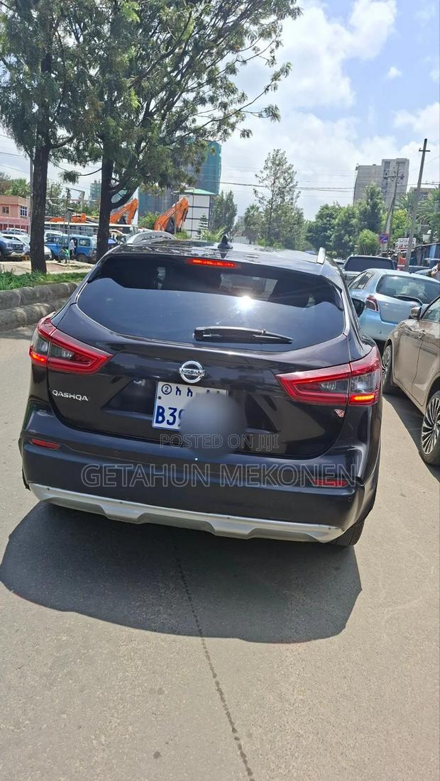 Nissan Qashqai 2018 Burgundy