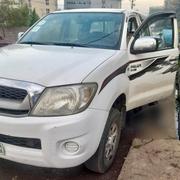 Toyota Hilux 2010 White for sale