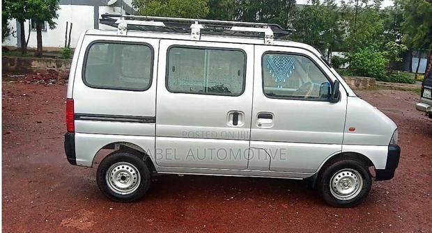 Suzuki Eeco 2024 Silver